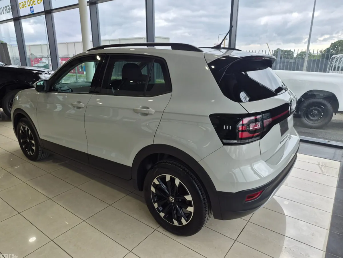 Volkswagen T-Cross SUV, Petrol, 2022, Beige