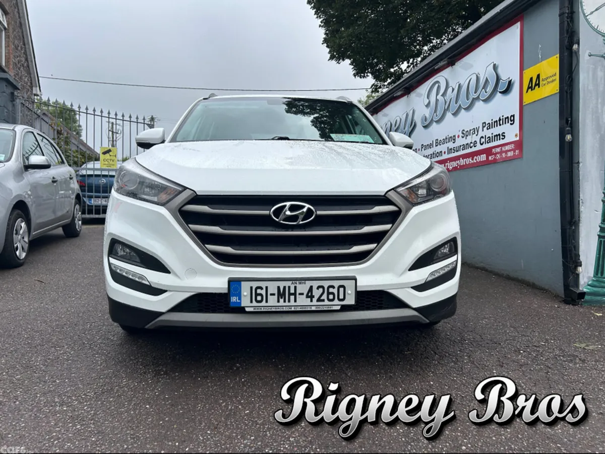 Hyundai Tucson MPV, Diesel, 2016, White