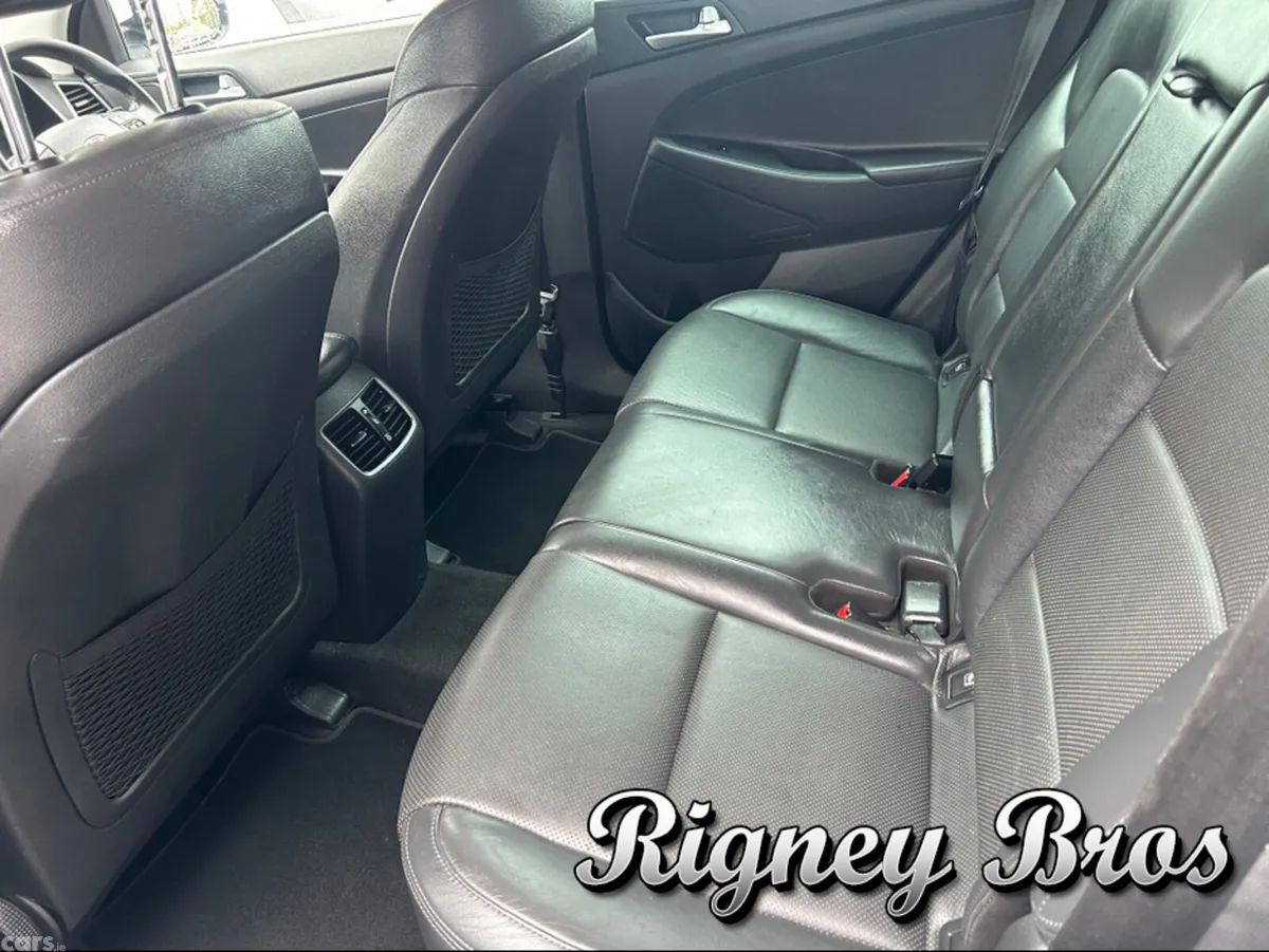 Hyundai Tucson MPV, Diesel, 2016, White