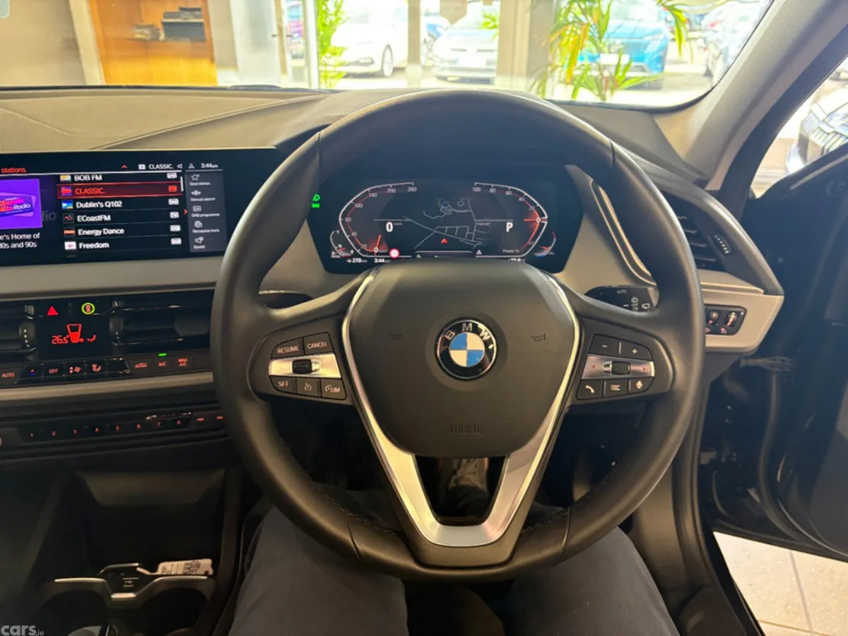 BMW 1-Series Hatchback, Diesel, 2023, Black