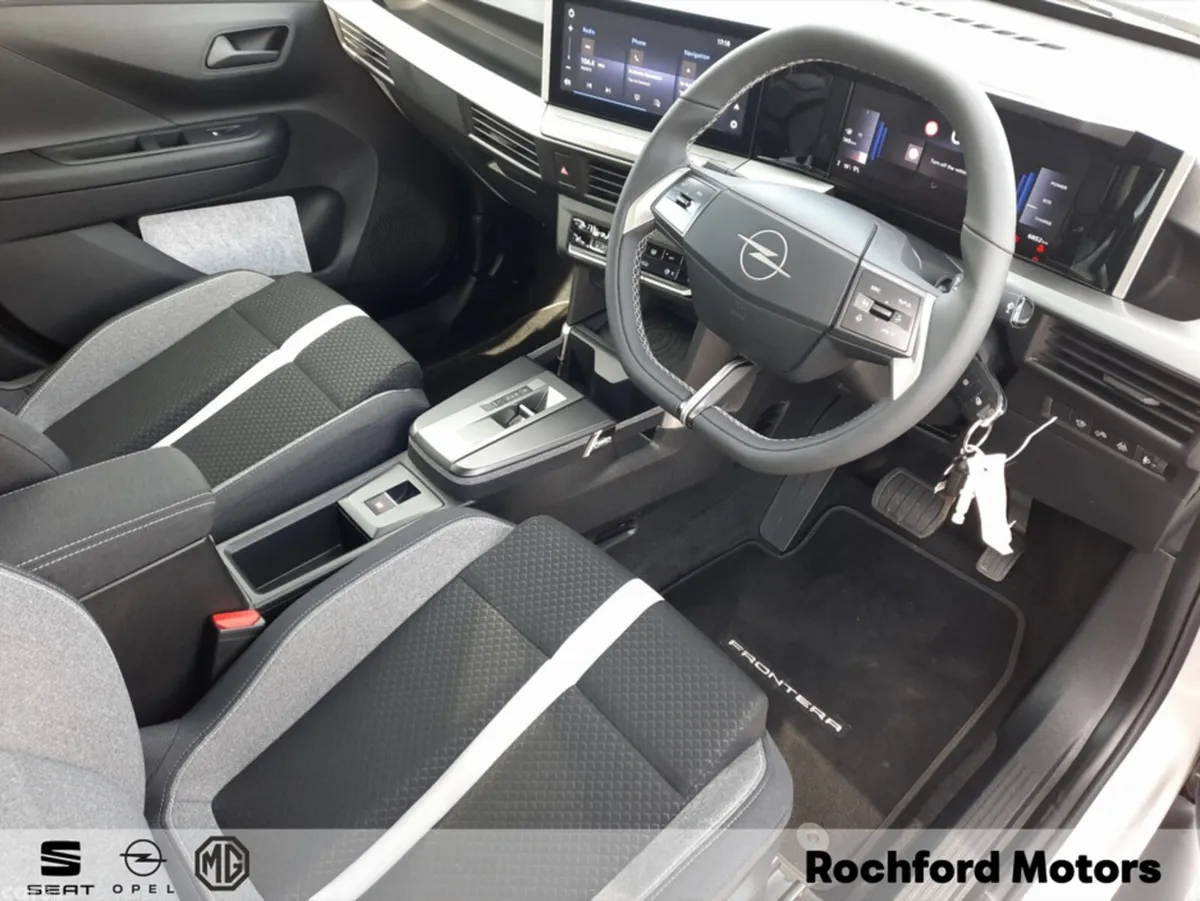 Opel Frontera MPV, Petrol, 2026, Grey