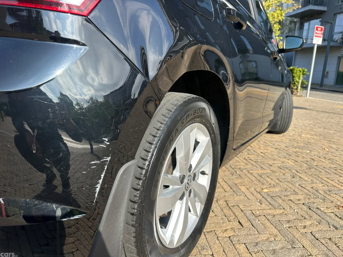 Volkswagen Polo Hatchback, Diesel, 2019, Black