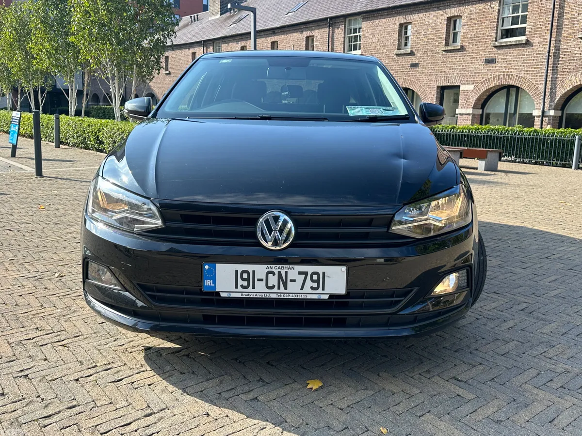 Volkswagen Polo Hatchback, Diesel, 2019, Black