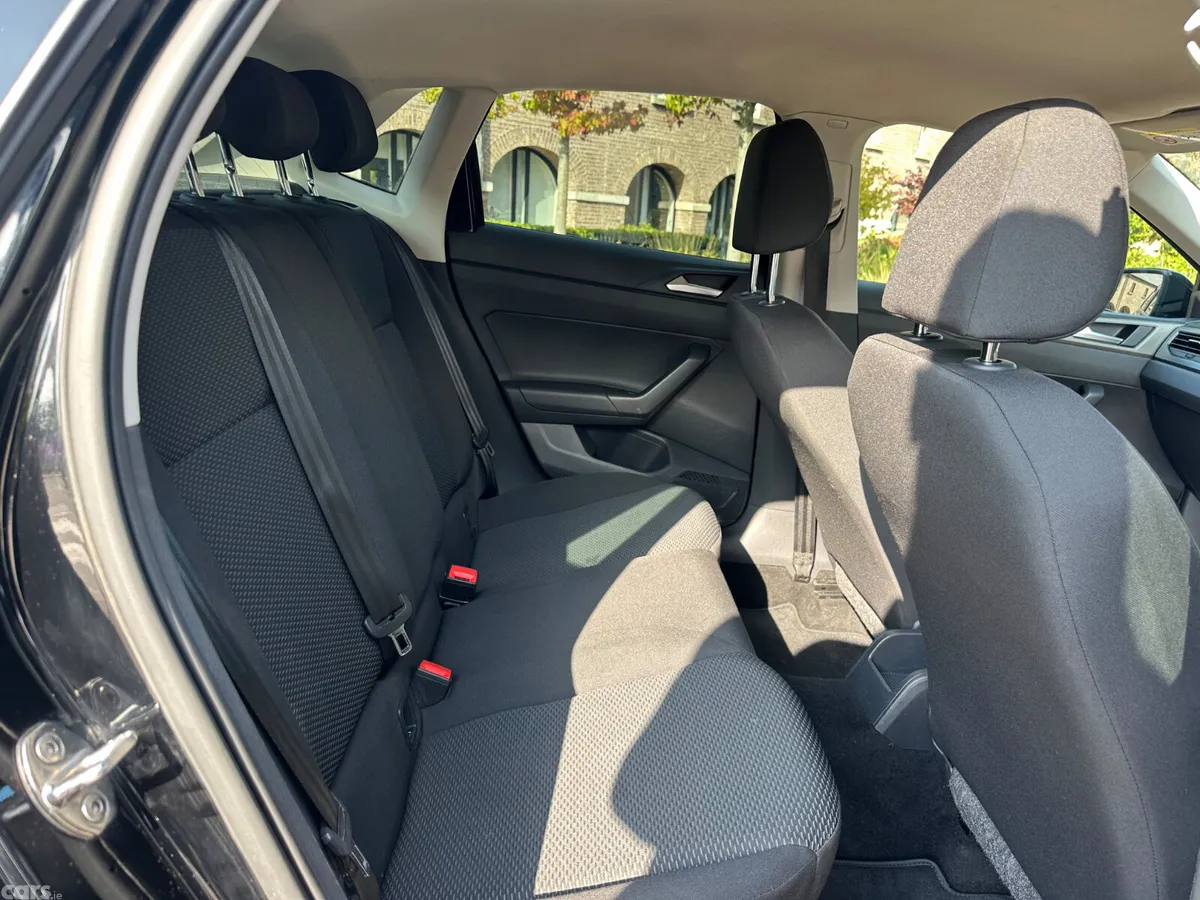 Volkswagen Polo Hatchback, Diesel, 2019, Black