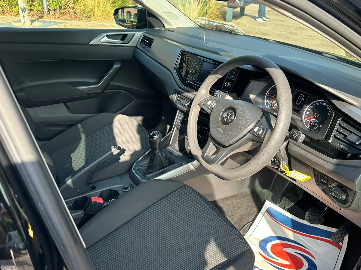 Volkswagen Polo Hatchback, Diesel, 2019, Black