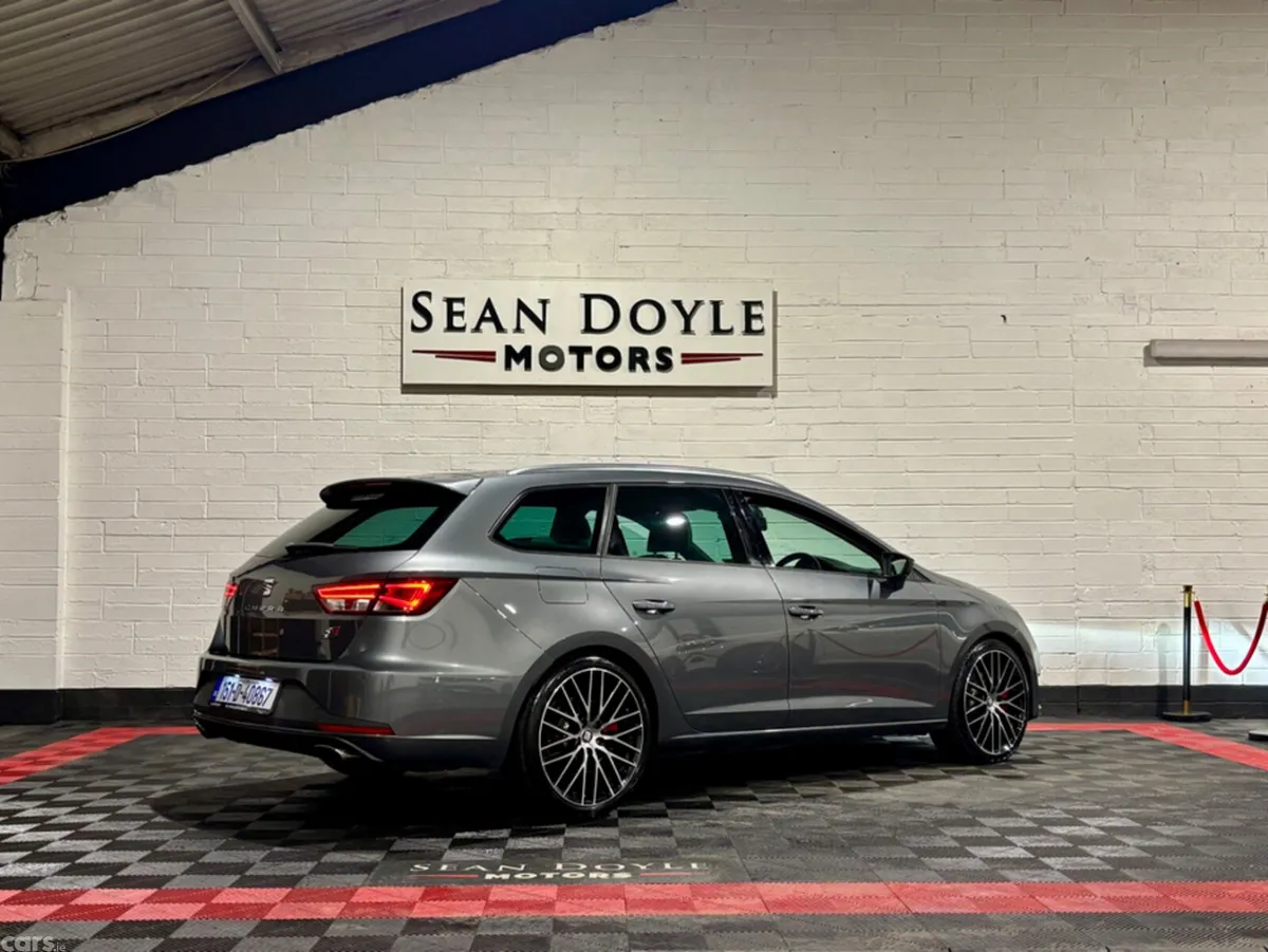 SEAT Leon Estate, Petrol, 2015, Grey