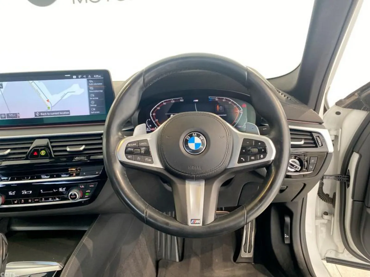 BMW 5-Series Saloon, Diesel Hybrid, 2022, White