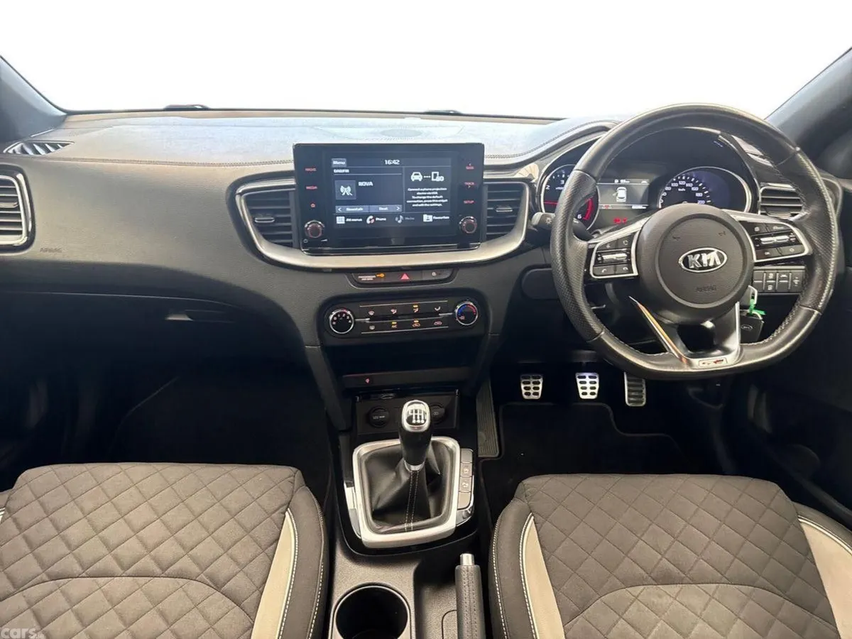 Kia Ceed Hatchback, Diesel, 2020, Black
