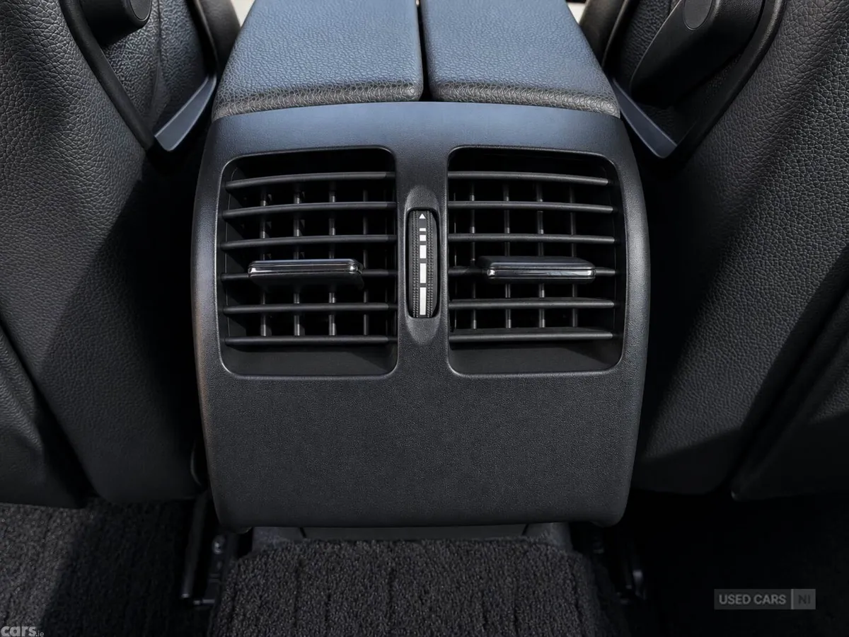 Mercedes-Benz C-Class , Petrol, 2014, Black