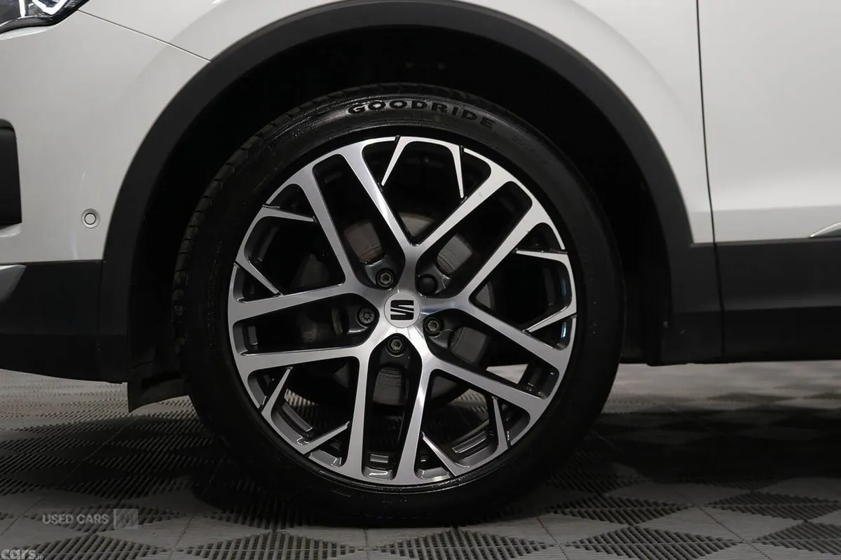 SEAT Tarraco SUV, Petrol, 2023, White