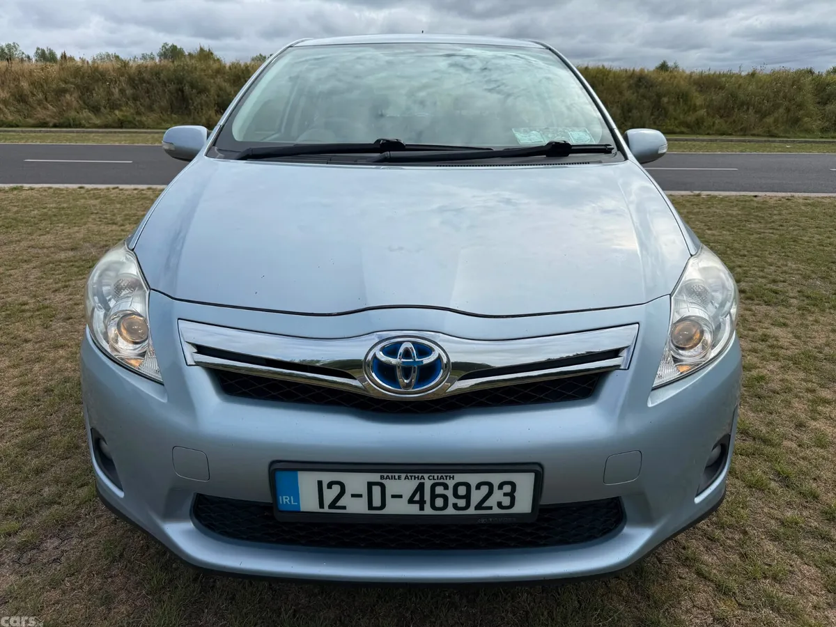 Toyota Auris Hatchback, Petrol Hybrid, 2012, Blue