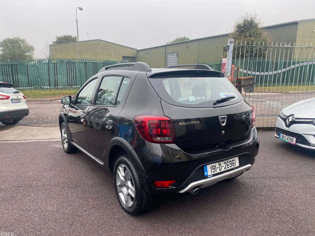 Dacia Sandero Stepway Hatchback, Diesel, 2019, Black
