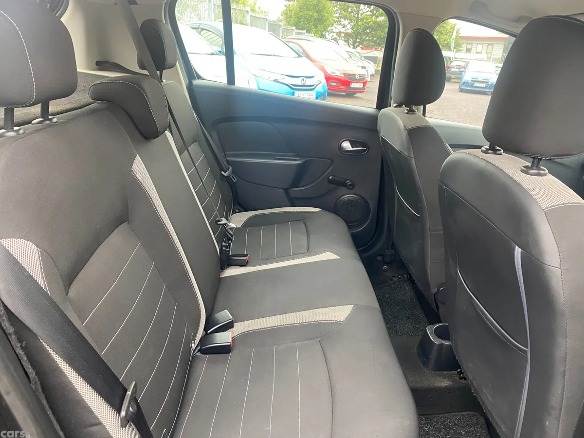 Dacia Sandero Stepway Hatchback, Diesel, 2019, Black