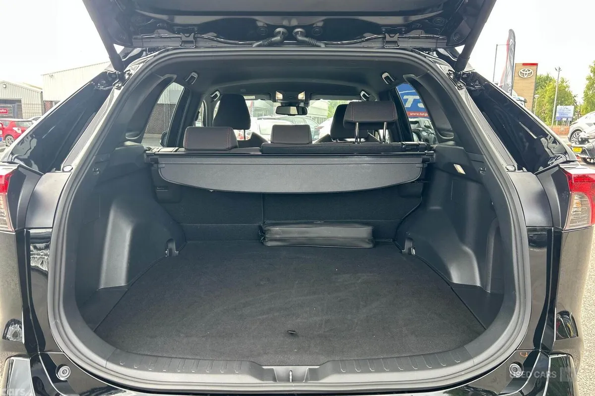 Toyota RAV4 SUV, Petrol Plug-in Hybrid, 2025, Black