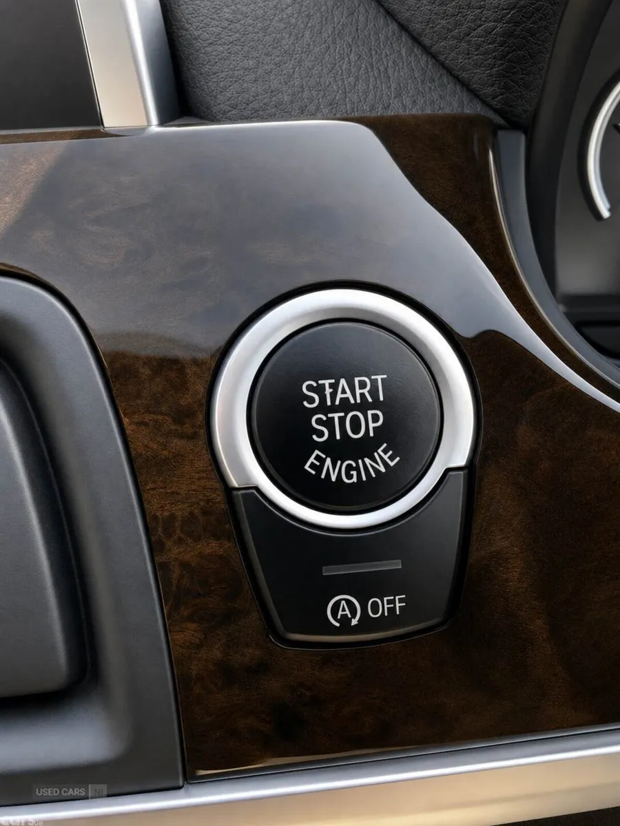 BMW 6-Series , Petrol, 2013, Black