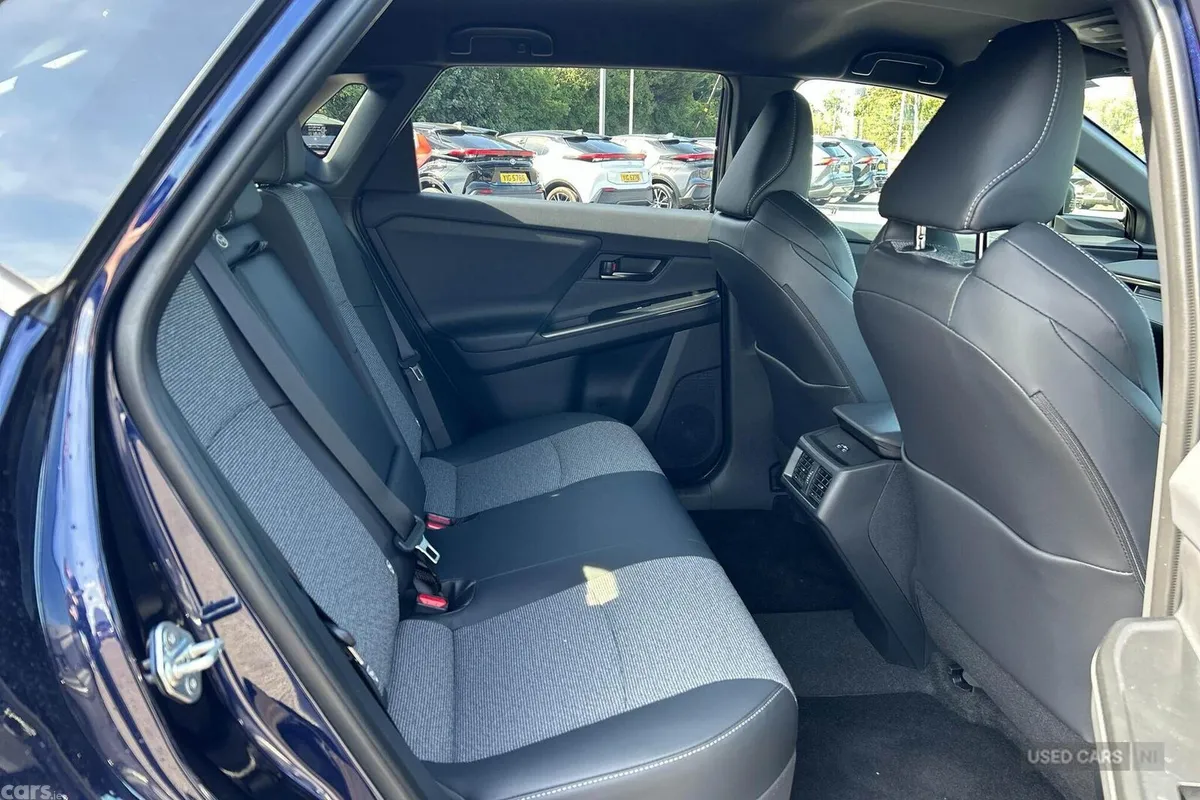 Toyota bZ4X SUV, Electric, 2026, Blue