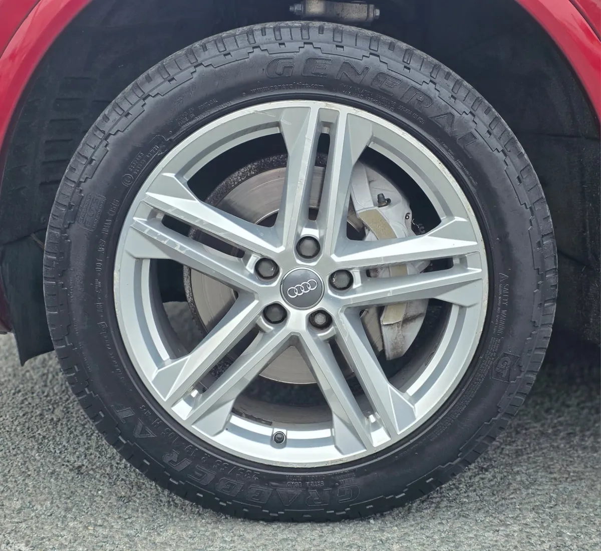 Audi Q5 SUV, Diesel, 2019, Red