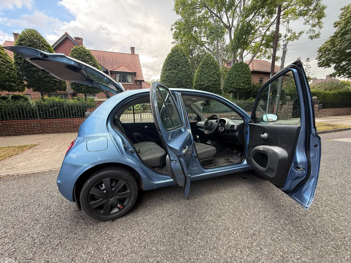 Nissan Micra Hatchback, Diesel, 2006, Blue