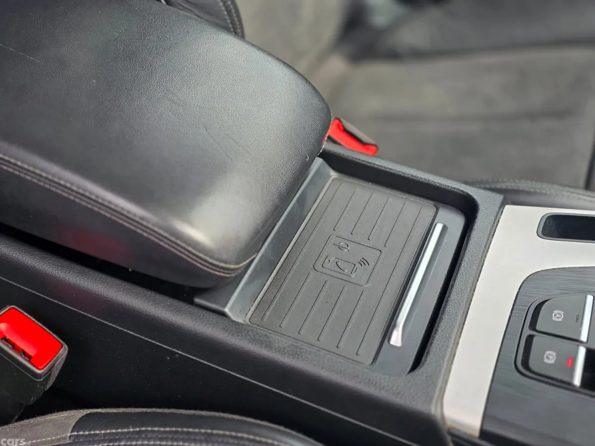 Audi Q5 SUV, Diesel, 2019, Red