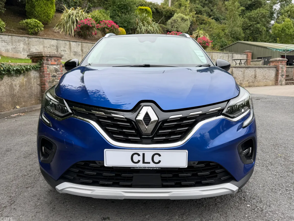 Renault Captur Hatchback, Petrol, 2021, Blue