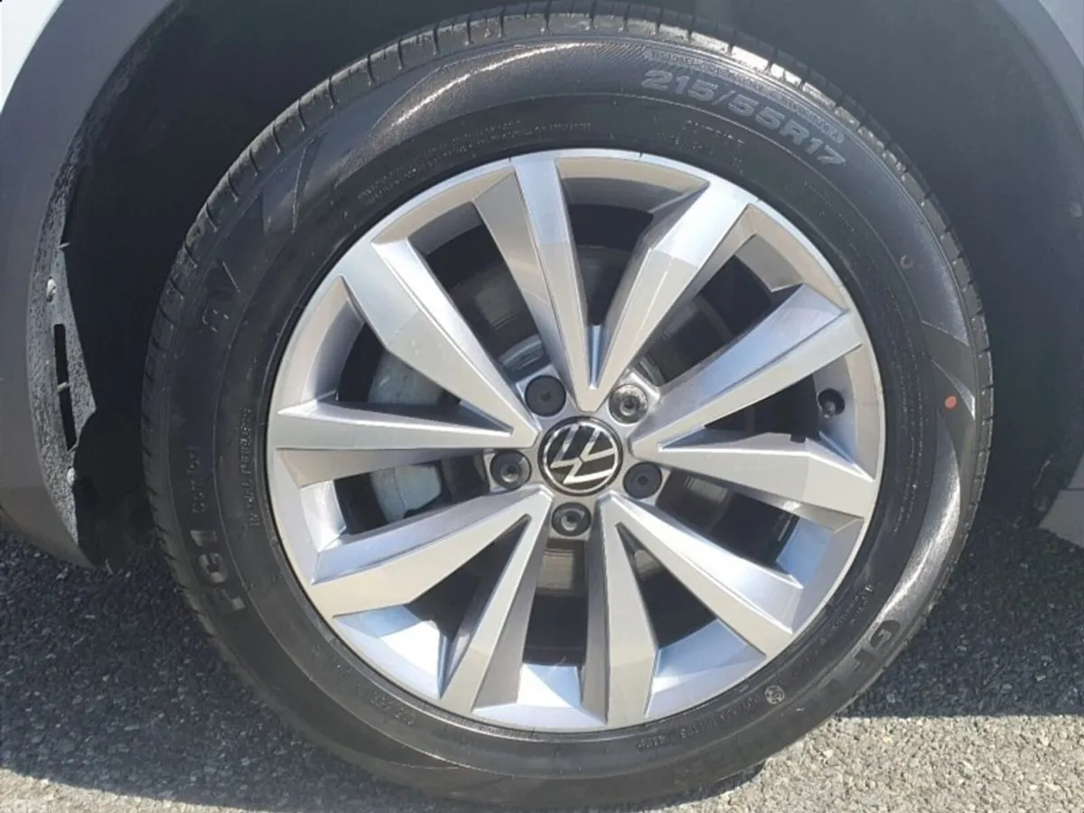 Volkswagen T-Roc SUV, Diesel, 2022, White
