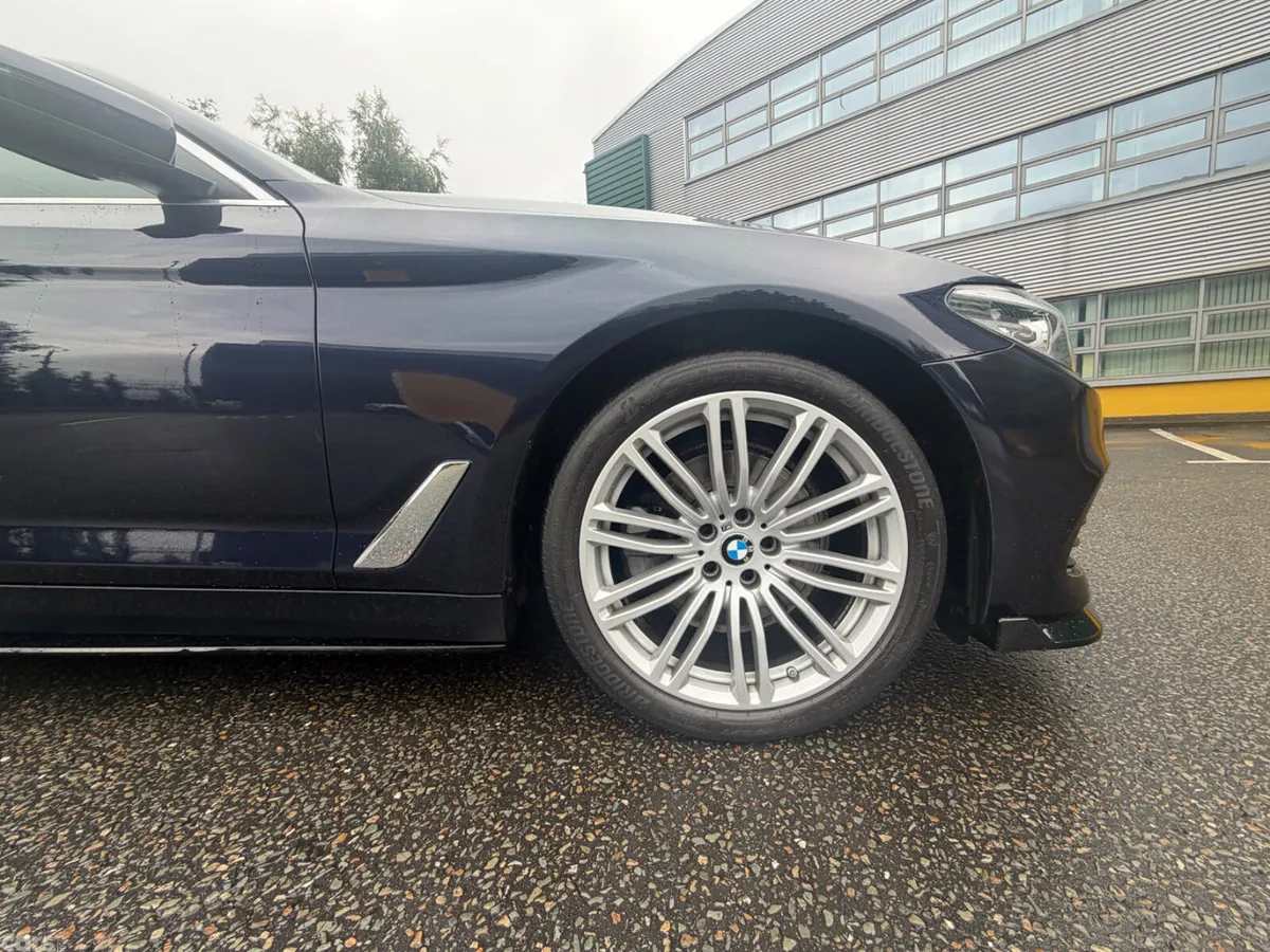 BMW 5-Series Saloon, Diesel, 2018, Blue