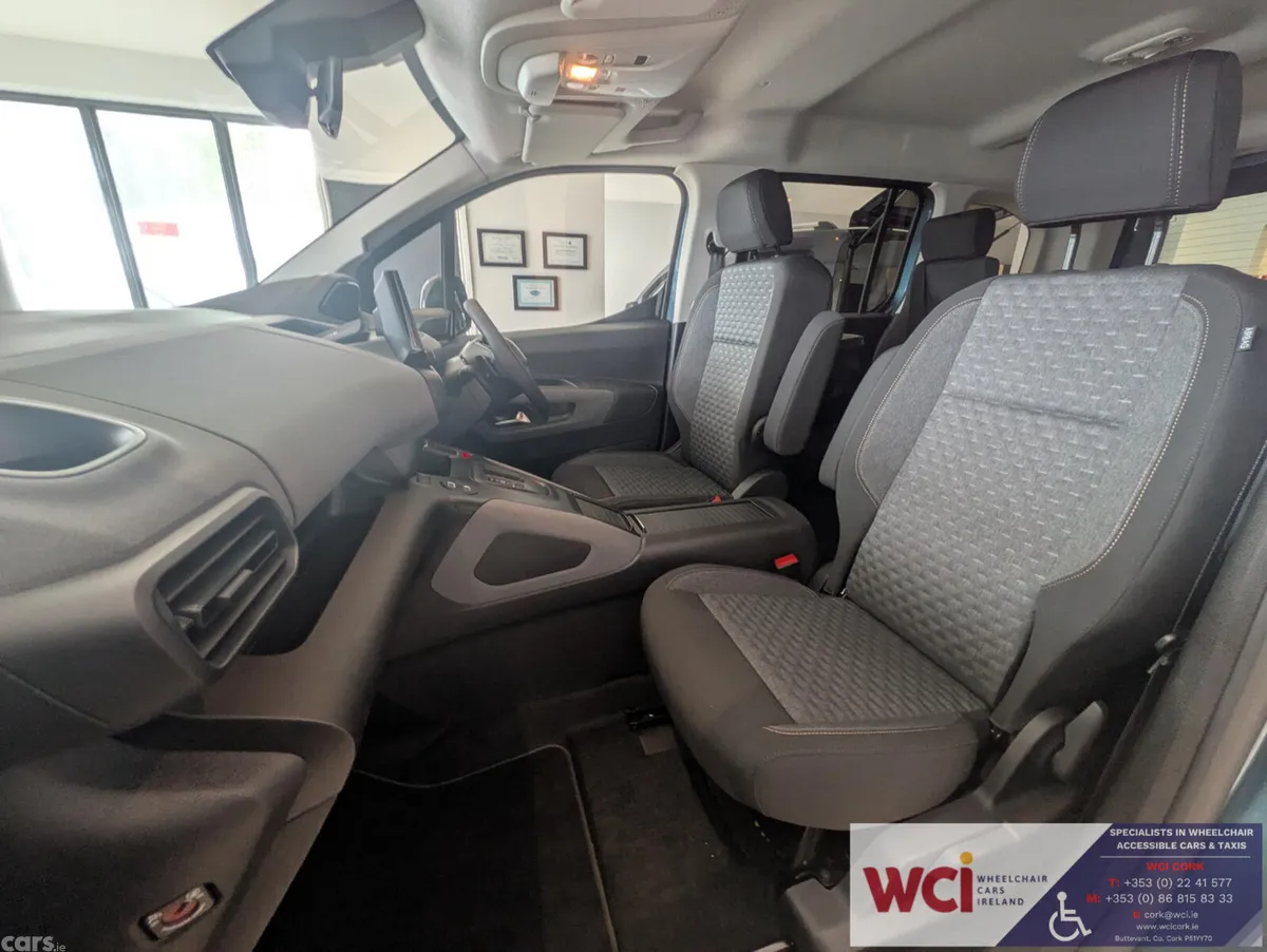 Peugeot Rifter MPV, Diesel, 2026, Blue