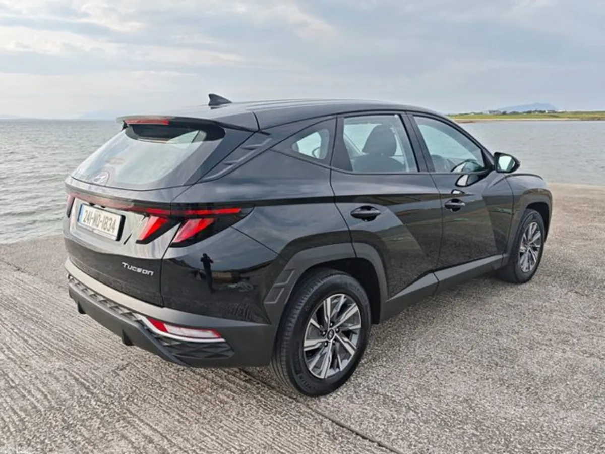 Hyundai Tucson MPV, Diesel, 2024, Black