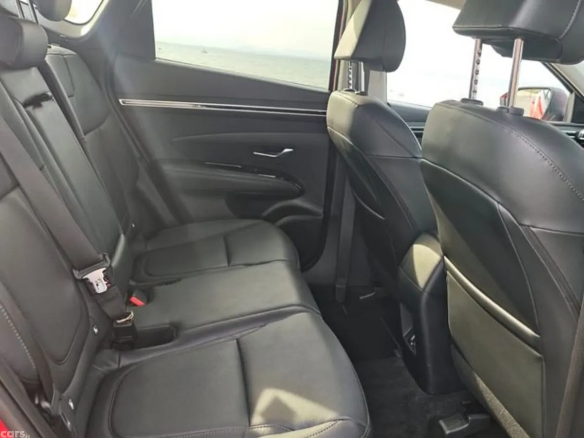 Hyundai Tucson MPV, Diesel, 2024, Red