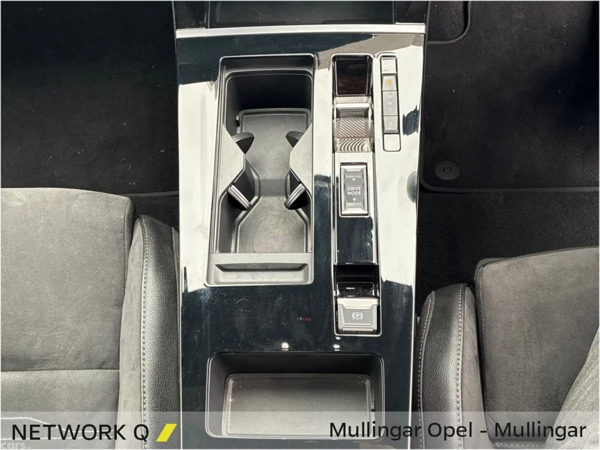 Opel Astra Hatchback, Electric, 2025, Blue