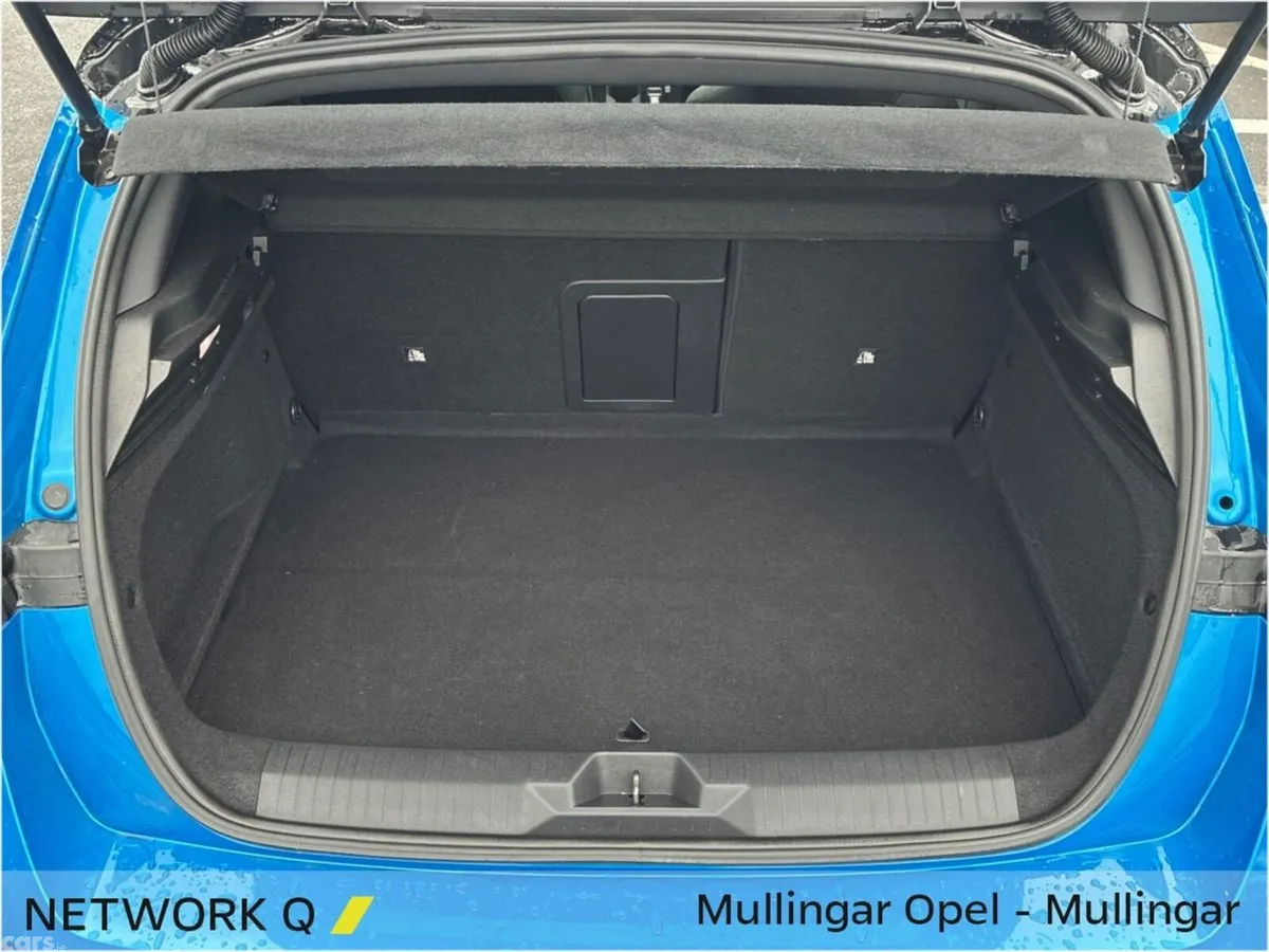 Opel Astra Hatchback, Electric, 2025, Blue