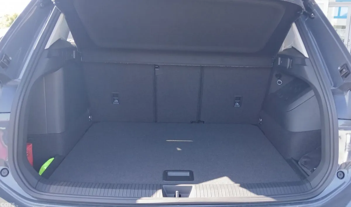 Volkswagen Tiguan SUV, Petrol Plug-in Hybrid, 2026, Grey