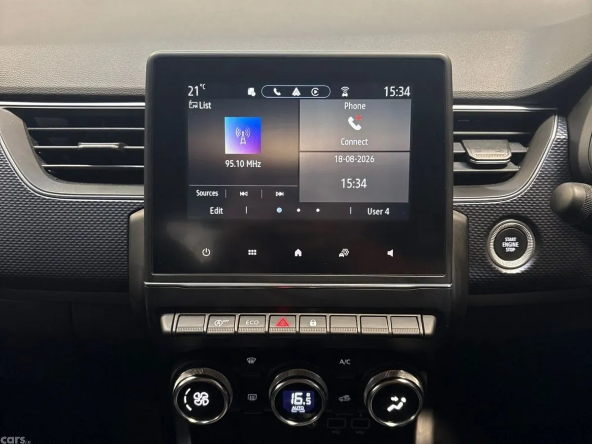 Renault Arkana Hatchback, Petrol, 2023, White
