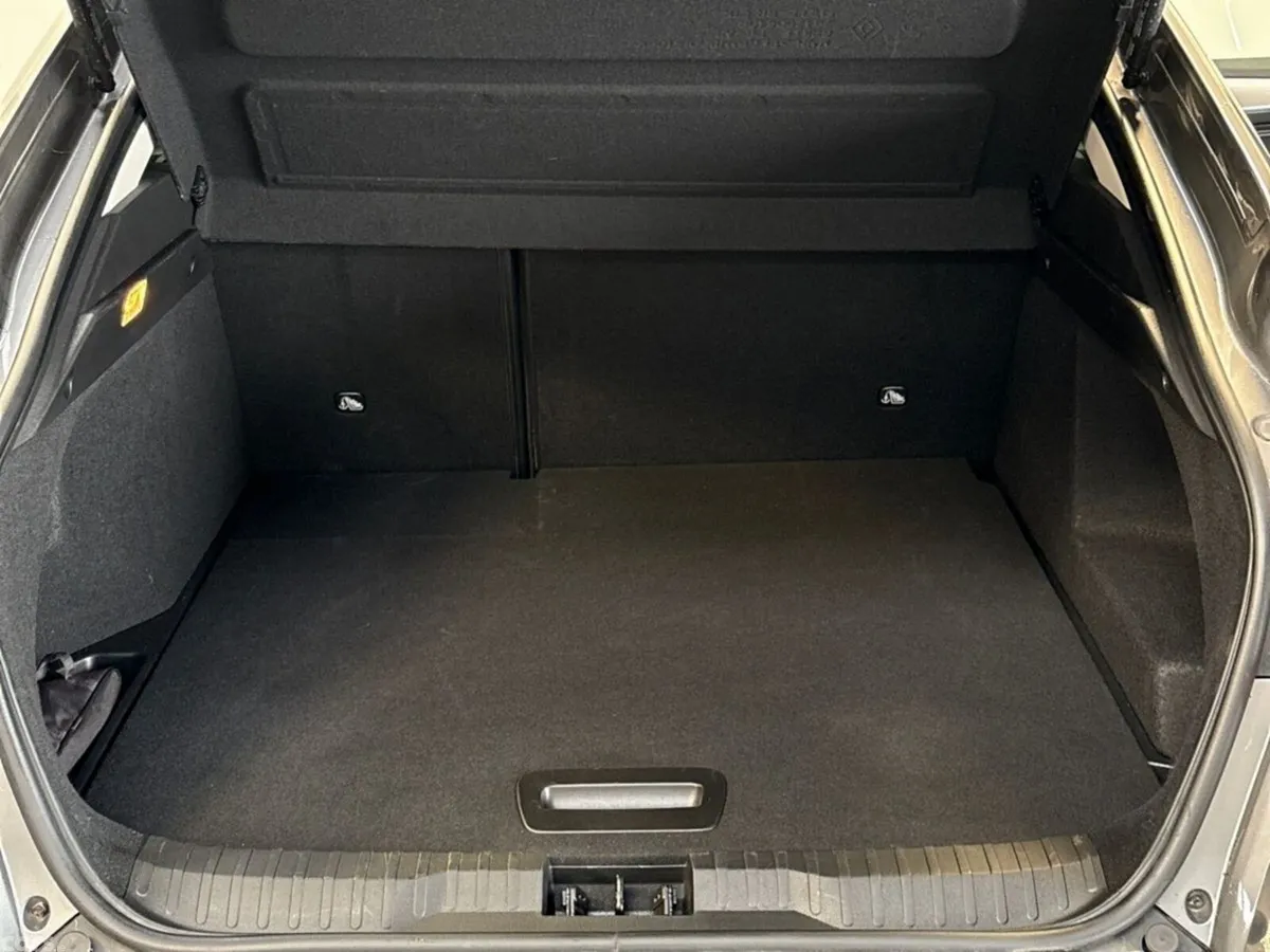 Renault Arkana Hatchback, Petrol, 2023, Grey