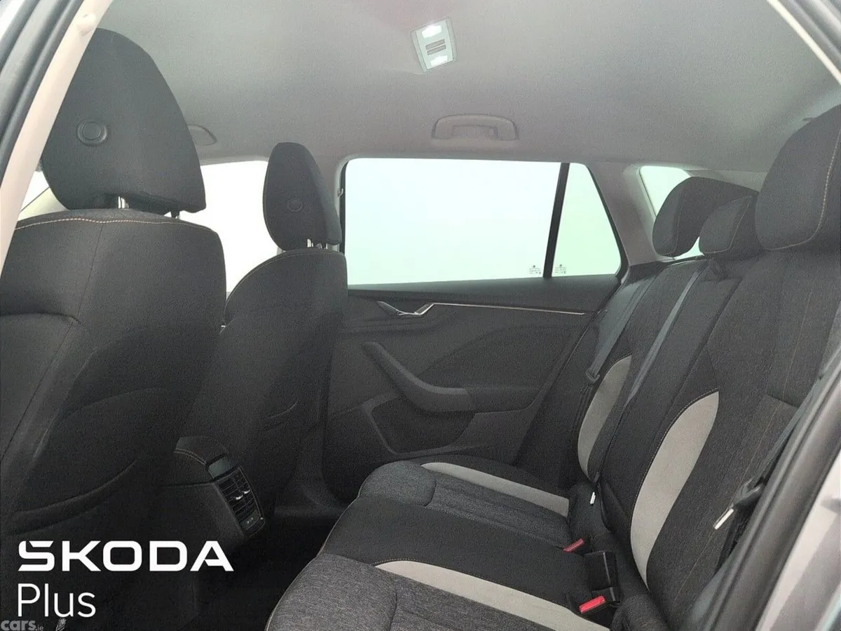 Skoda Kamiq SUV, Petrol, 2024, Grey