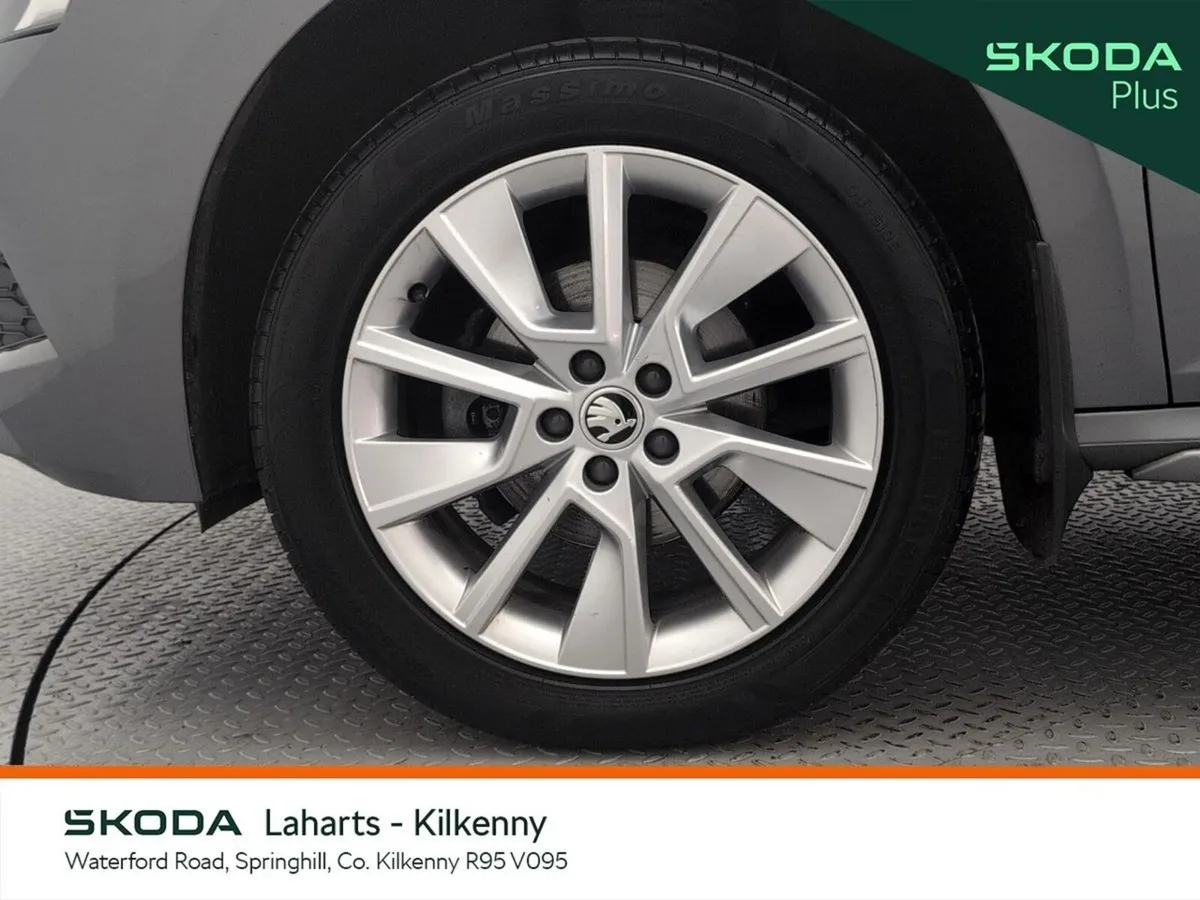 Skoda Kamiq SUV, Petrol, 2024, Grey