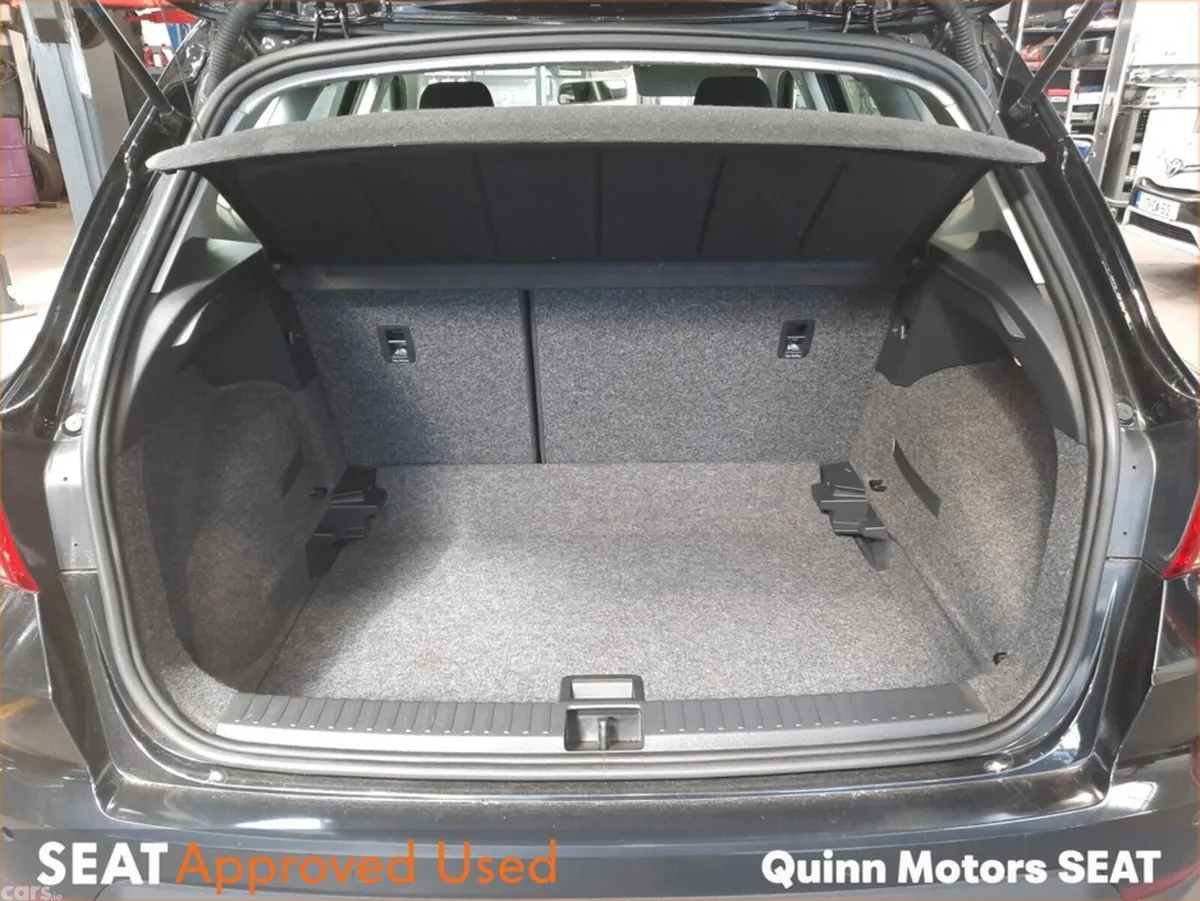 SEAT Arona Hatchback, Petrol, 2021, Black