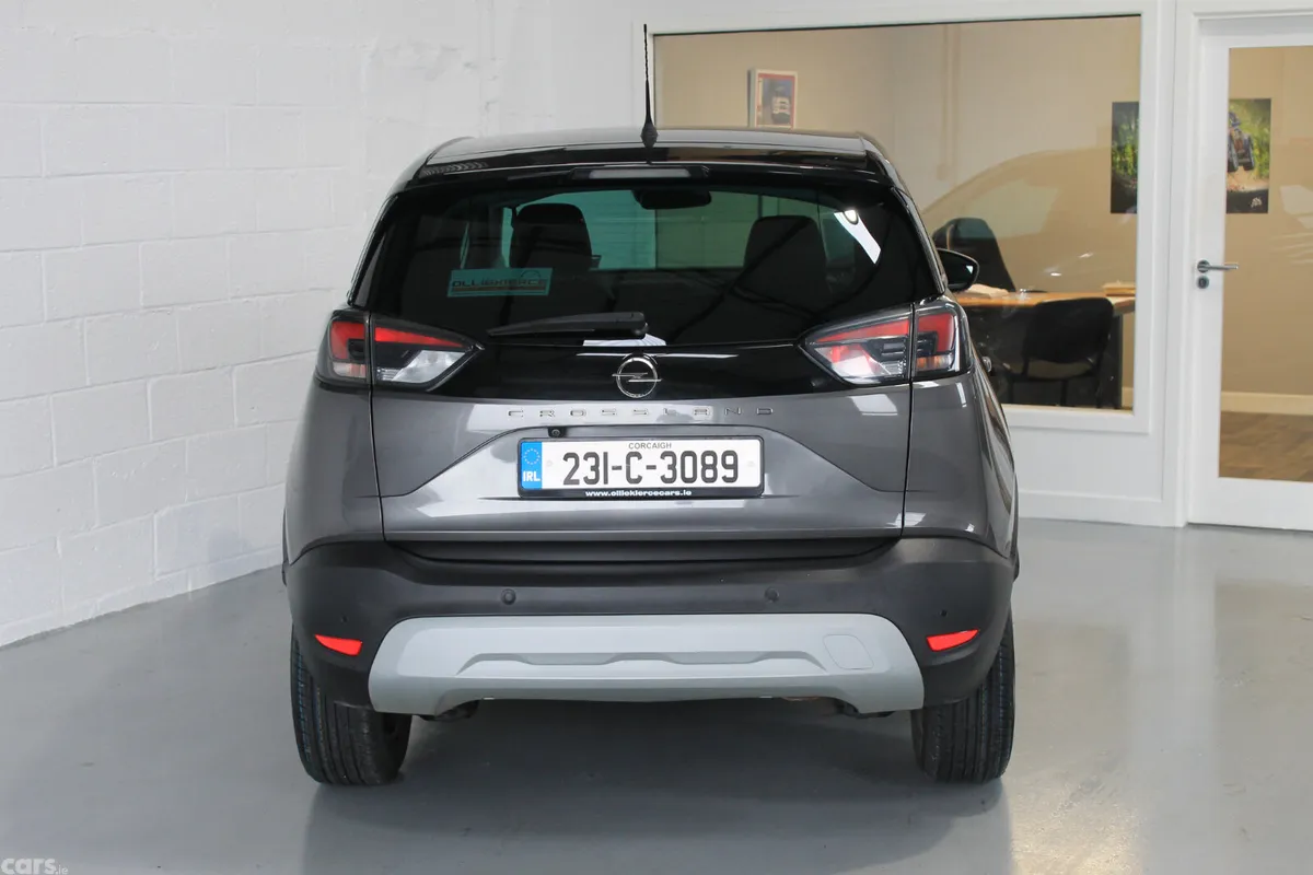 Opel Crossland SUV, Petrol, 2023, Grey