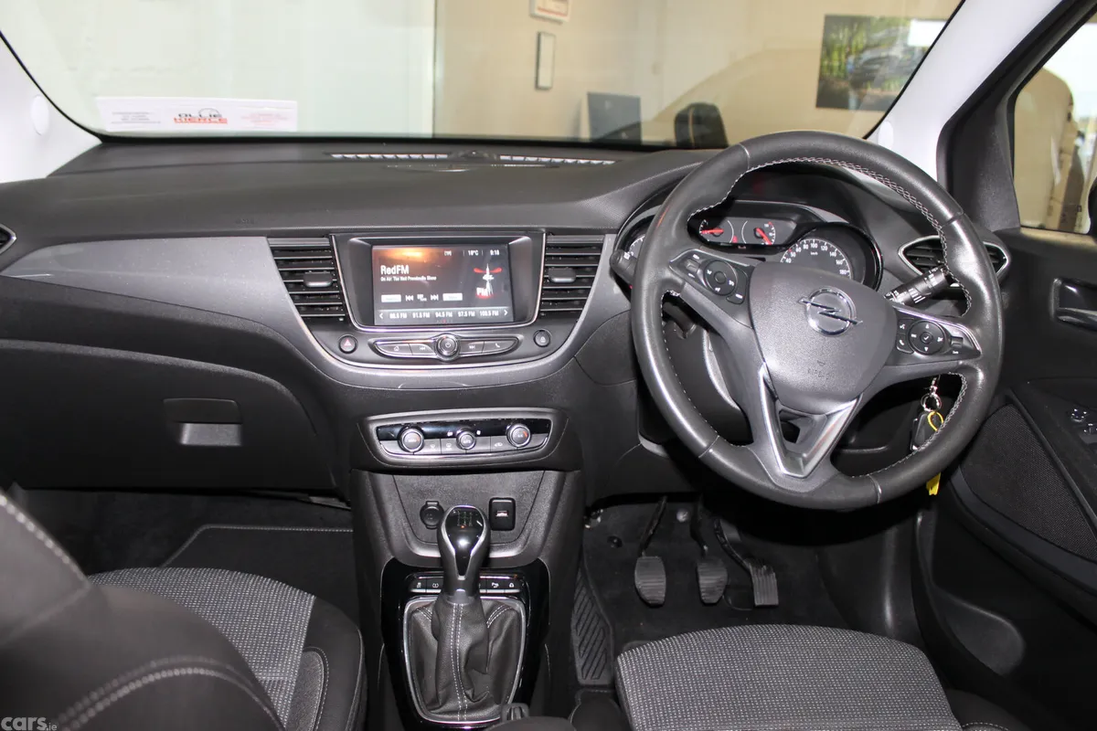 Opel Crossland SUV, Petrol, 2023, Grey