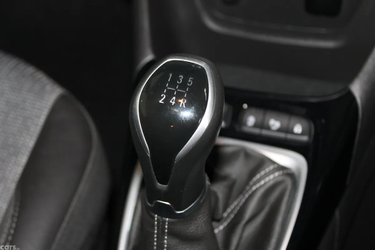 Opel Crossland SUV, Petrol, 2023, Grey