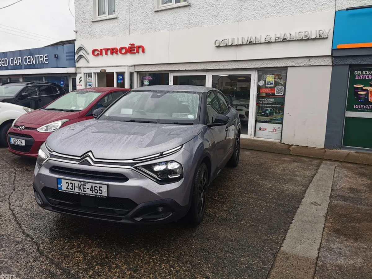 Citroen C4 Hatchback, Diesel, 2023, Grey