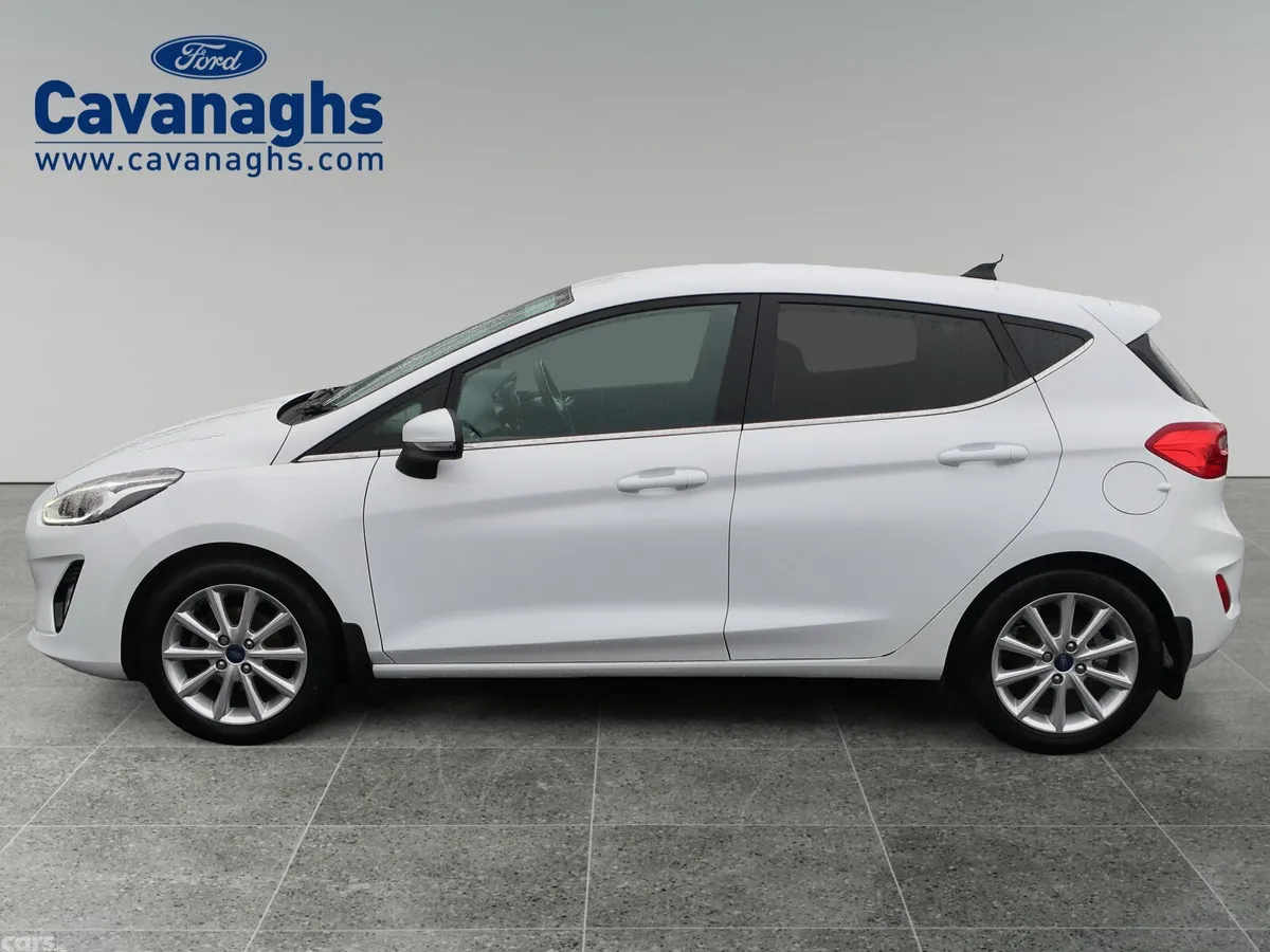 Ford Fiesta Hatchback, Petrol, 2021, White