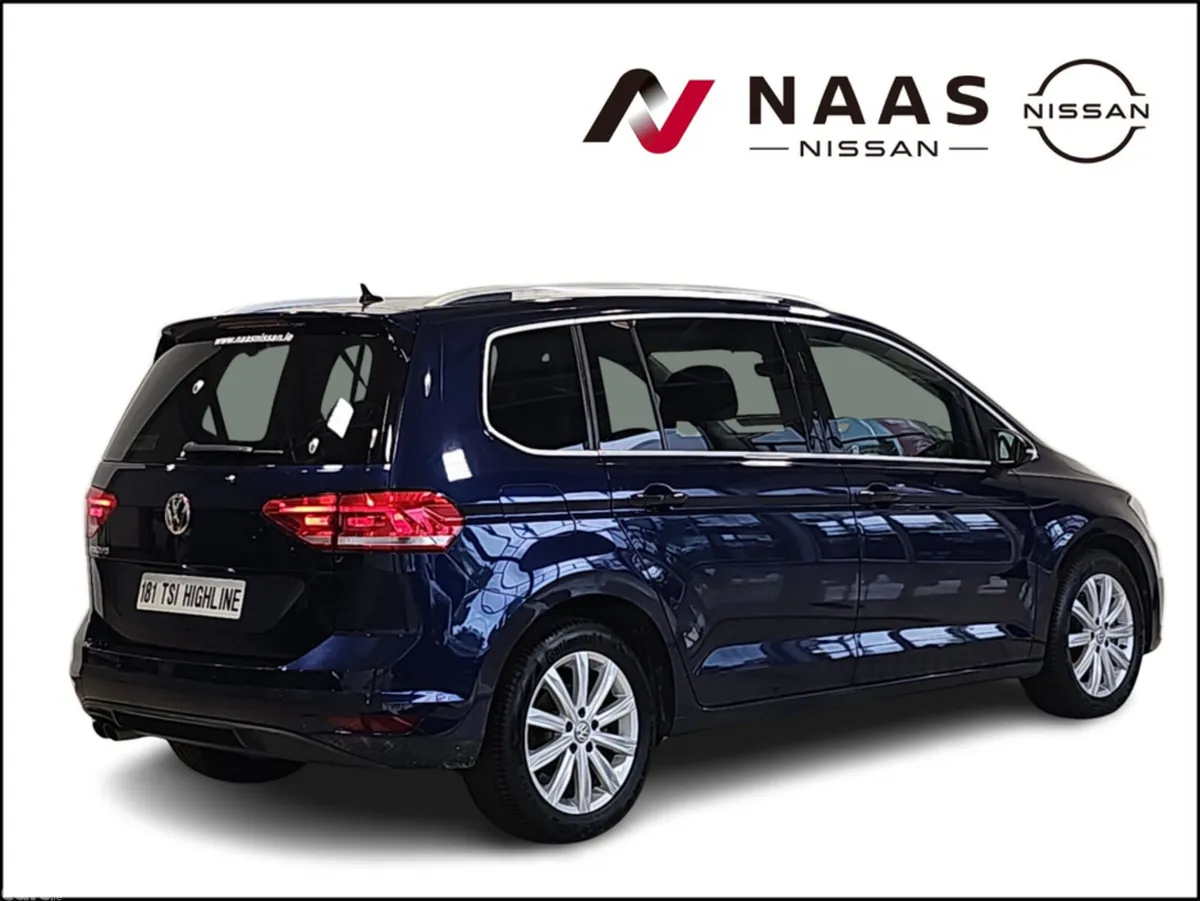 Volkswagen Touran SUV, Petrol, 2018, Blue