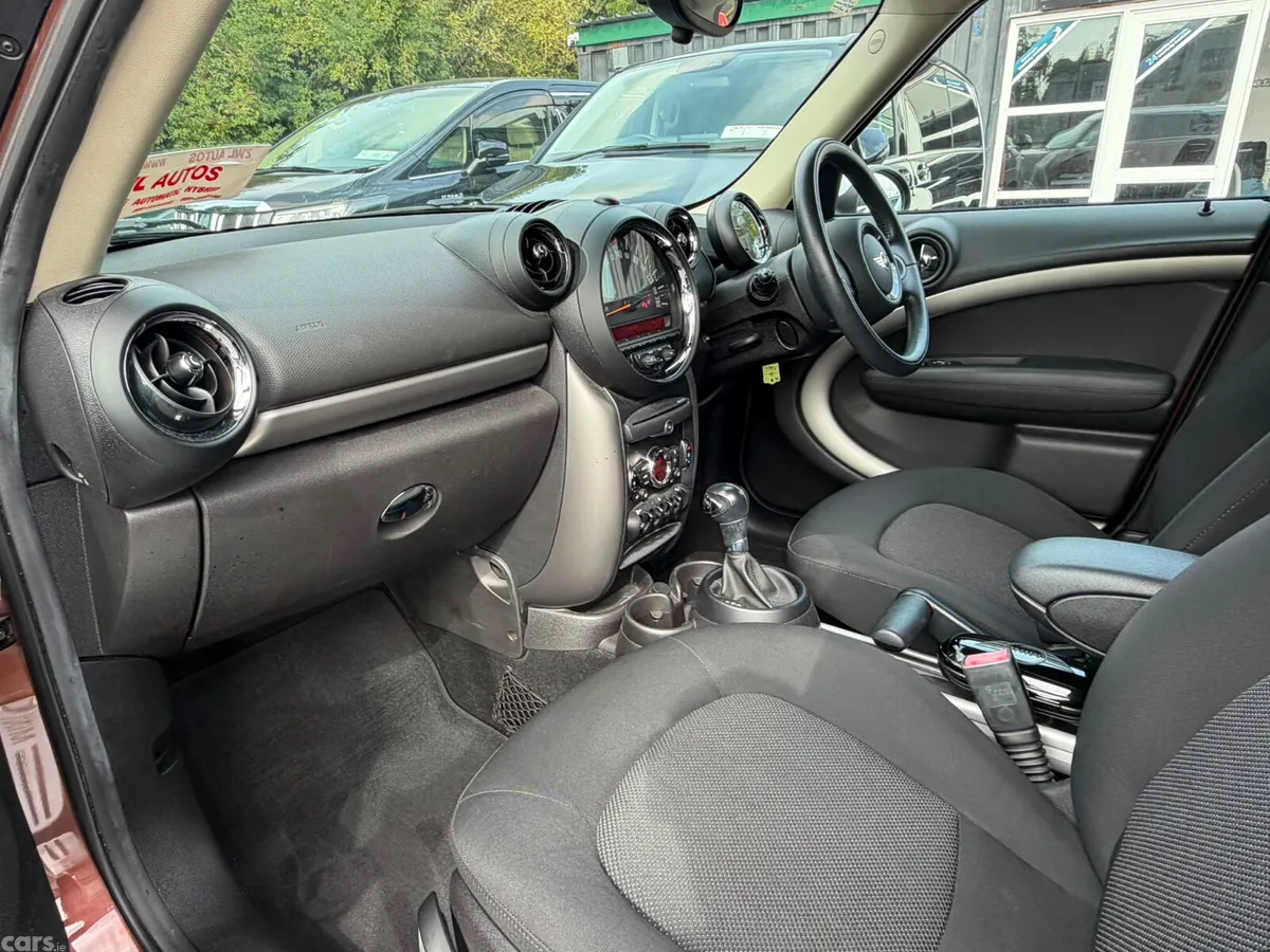 Mini Countryman Hatchback, Diesel, 2014, Brown