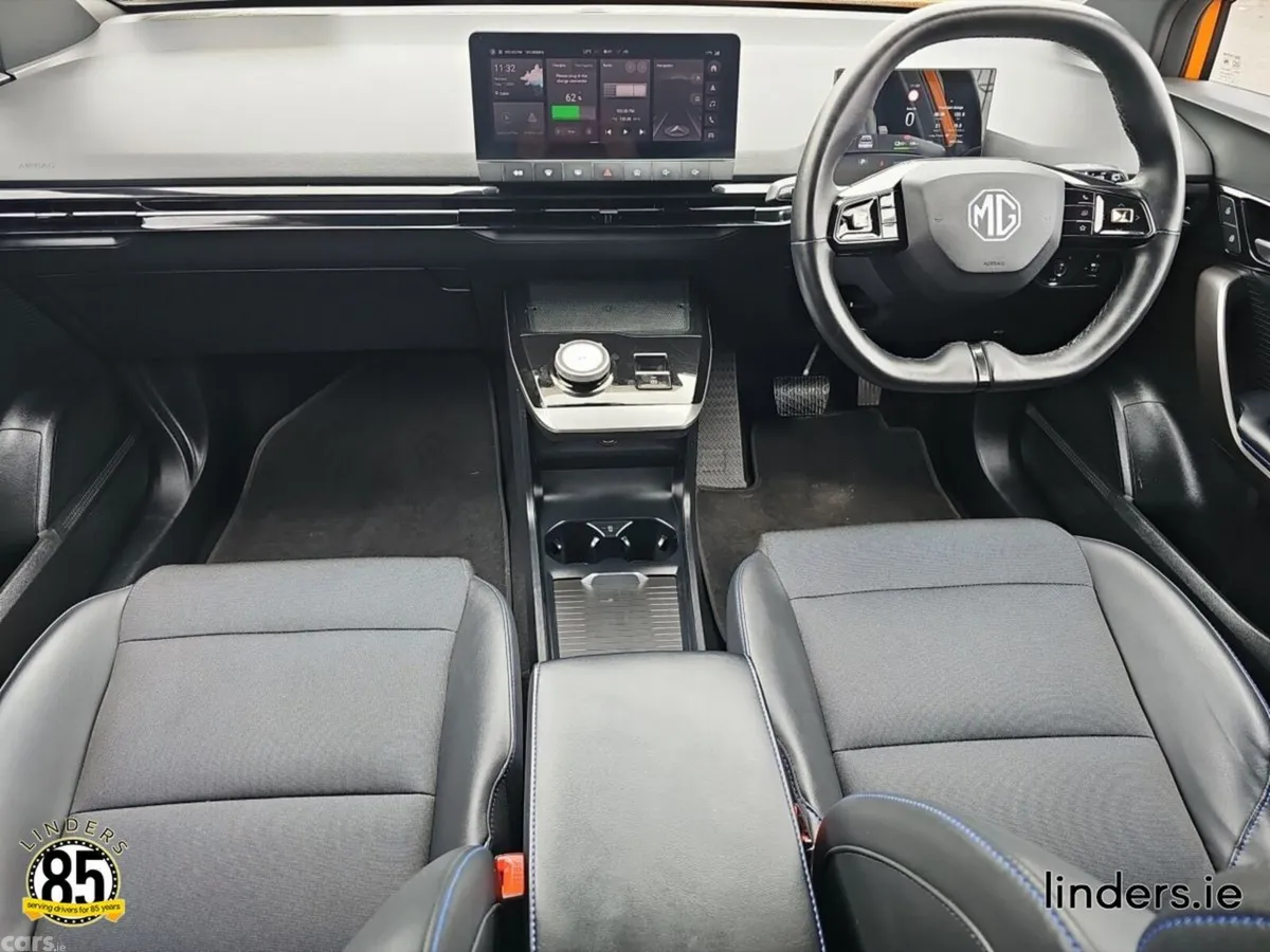 MG MG4 Hatchback, Electric, 2023, Orange