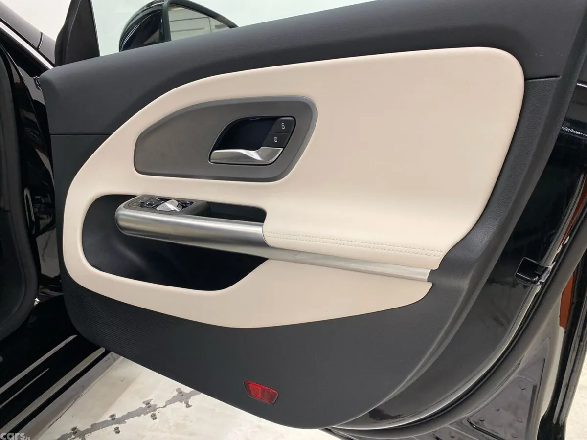Mercedes-Benz CLA Estate, Electric, 2026, Black