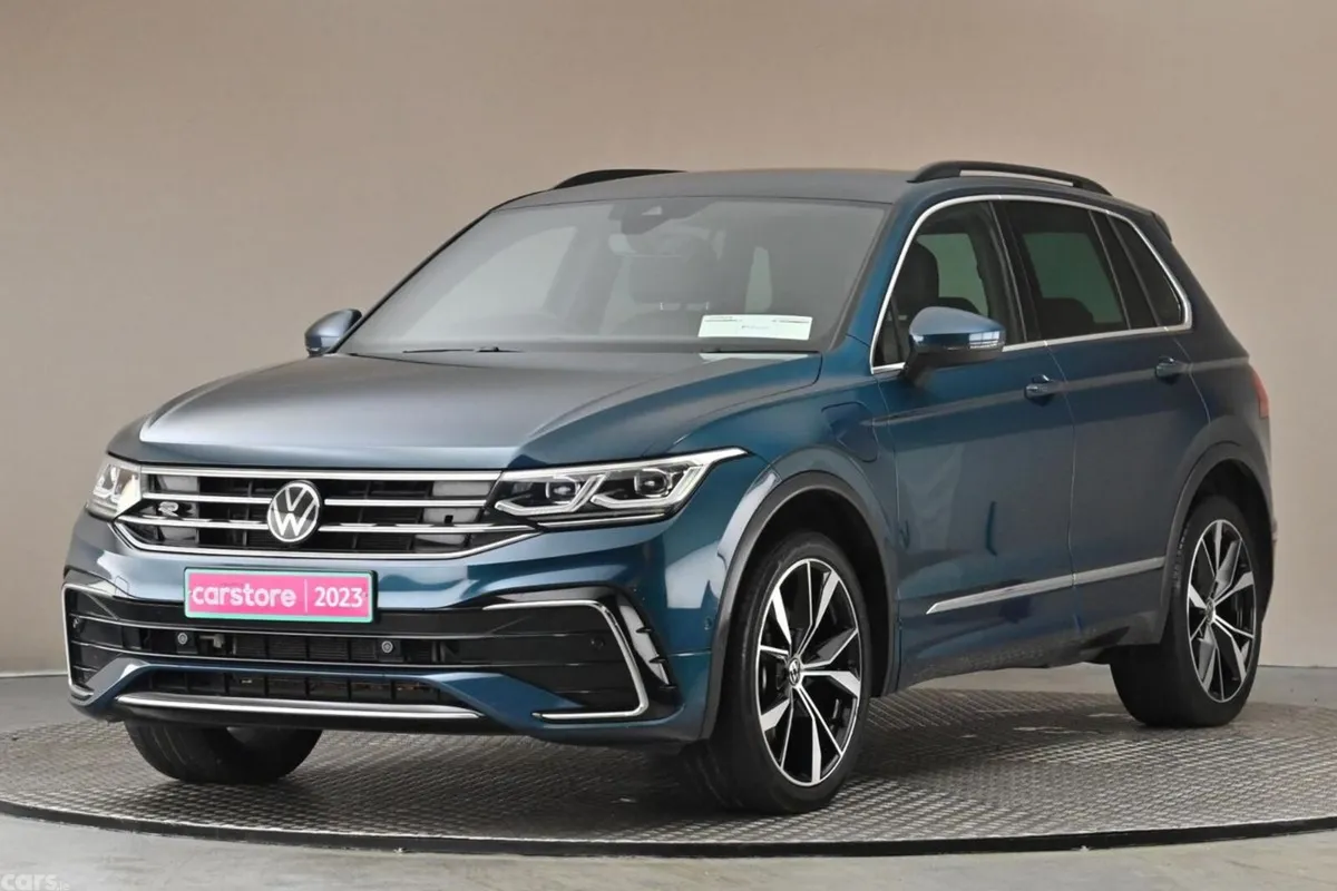 Volkswagen Tiguan SUV, Petrol Hybrid, 2023, Blue