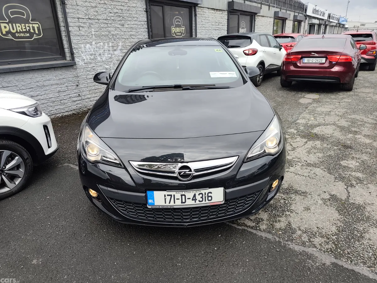 Opel Astra Hatchback, Diesel, 2017, Black