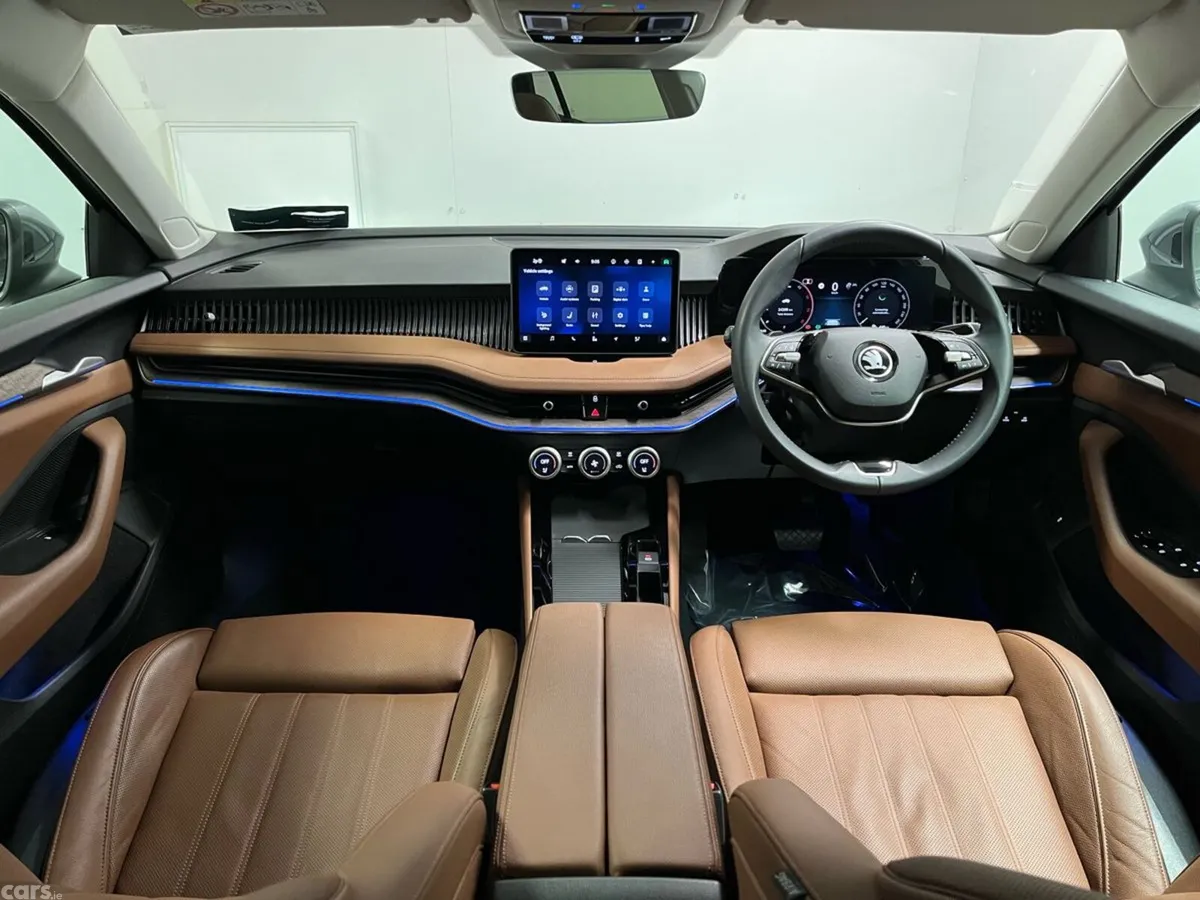 Skoda Superb Estate, Diesel, 2024, Grey