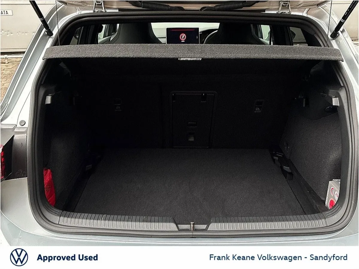 Volkswagen Golf Estate, Petrol, 2027, Silver